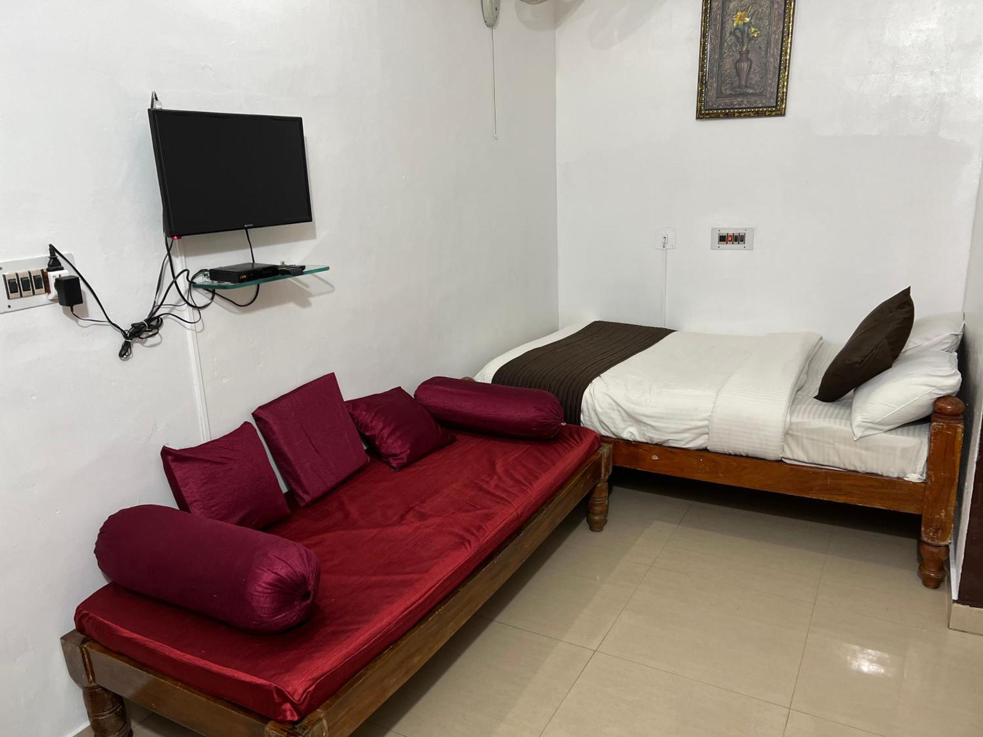 Hotel caveri inn Madikeri Eksteriør bilde