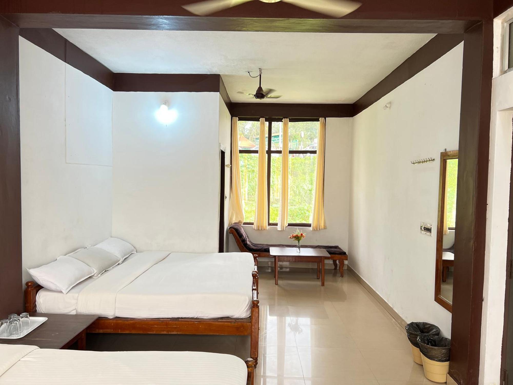 Hotel caveri inn Madikeri Eksteriør bilde